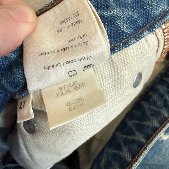 Reformation Julia Jeans In Savu Wash - Picture 8 of 14